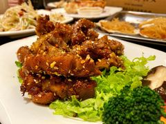 秘制烤猪蹄-福苗小骆驼烧烤(大唐不夜城店)