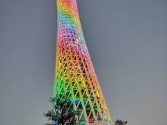 -广州周大福金融中心