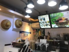 -津椰本·海南正宗椰奶清补凉(店一店)
