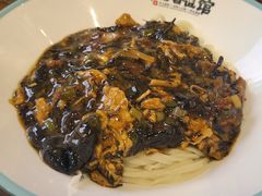 -浑河春面馆非遗鹿角面(良乡店)