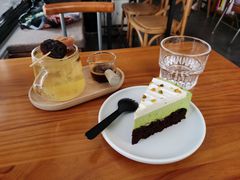 -转山咖啡(松柏社区店)