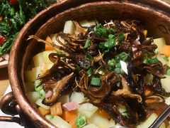 -山茶云南菜(中关村店)