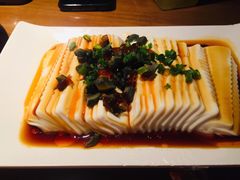 皮蛋豆腐-胖哥俩肉蟹煲(济南世茂国际广场店)