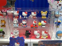 -泡泡玛特POPMART(上海环球港店)