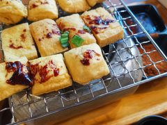 烘烤建水豆腐-雀舞云南菜(乐客城店)
