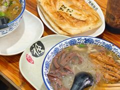 -叶新小吃店(来凤小区总店)