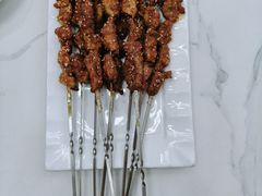 -三江源美食城