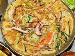 海鲜葱饼-草家酱蟹炭火烤肉店(珲春南路一店)