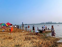 -柳湖沙月沙滩公园