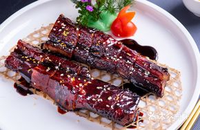 Caramelized Black Barbecue Pork