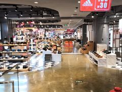 -天虹购物中心(石路店)