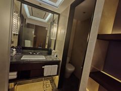 -舟山希尔顿酒店