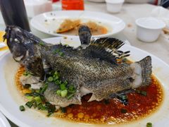 -红月湾海鲜饭店•沙滩海景(双月湾店)