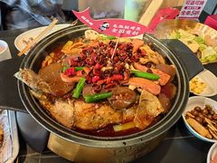 -辣尚瘾·烤鱼·新川菜(交大直营店)