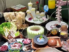 -得意咚瓜·顺德鱼生·冬瓜火锅(深圳首店)