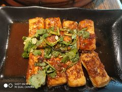 -罍+村卤菜摊(罍街店)