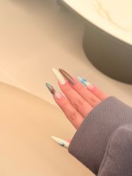 -隅日式美甲美睫專門店