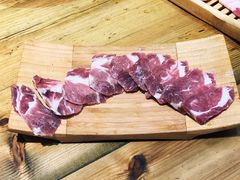 -杀猪天·韩国烤肉(铁路街第一分店)