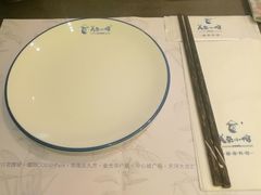 餐具摆设-美奈小馆·越南料理(中航城君尚购物中心店)