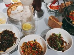 -味上湘菜馆(阿波罗店)