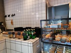零售区-81BAKERY(大学路店)