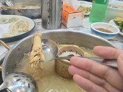 -朴小妹人参鸡汤火锅(长白山万达店)