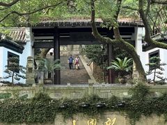 -何记面馆(龙泉山店)