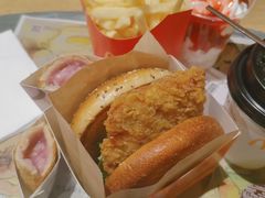 -麦当劳(国际社区店)