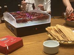 -琥珀老六龙虾(四里河店)