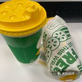 在一个三明治里面全齐了，非常健康的一顿减脂午餐