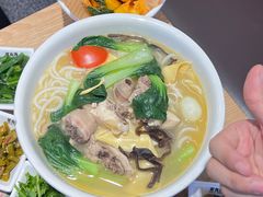 -蒙自源米线大王(花园城商场店)