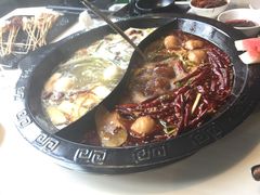 -围炉·川味鲜货火锅(万达珍珠坊店)