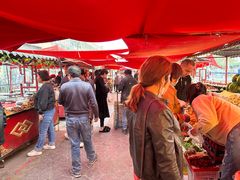 -乌恰市场(彩虹商场店)