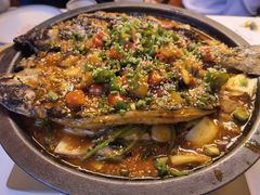 -鸣记脆皮烤鱼·海鲜烤鱼(三八广场店)
