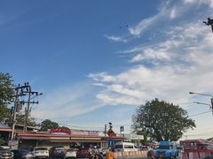-拉威海鲜市场