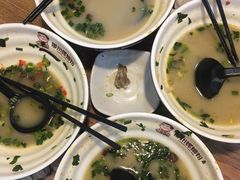 -螺小胖柳州螺蛳粉(钟楼总店)