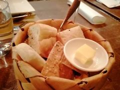 -斯普汇生蚝牛排馆(中骏世界城店)