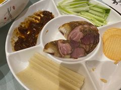 -悦色烤鸭店