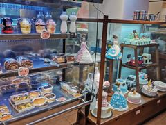 面包甜点陈列柜-波波's蛋糕店(于洪广场店)