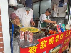 -正宗杂粮煎饼香软鸡蛋饼