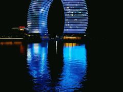 -湖州太湖旅游度假区-月亮广场