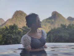 -英德宝晶宫天鹅湖茶语温泉