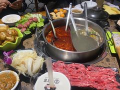 -悦牧·酸汤牛肉火锅(沃尔玛店)