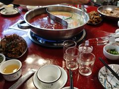 -老石黑山羊毛驴肉火锅(金凯广场店)