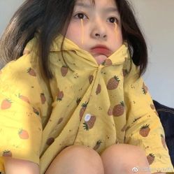 -罗亚帝造型·烫发染发
