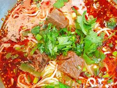 -刀马旦老成都板凳面(高新店)