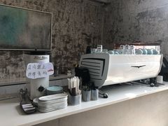 -边渡咖啡烘焙店(昙华林店)