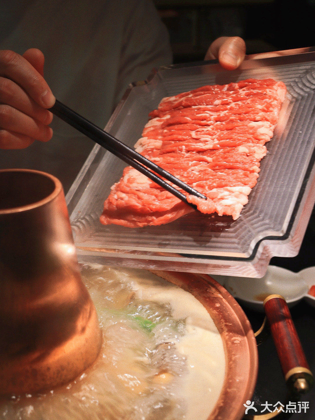 阳坊胜利涮肉 羊肉都开始搞浪漫了，不愧是顶店出品