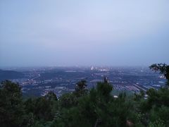 -鬼笑石后山停车场