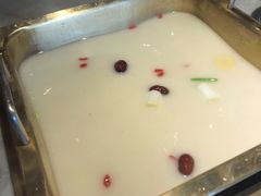 -尚尚仙·酸汤猪手·猪肚鸡火锅(华联万柳购物中心店)